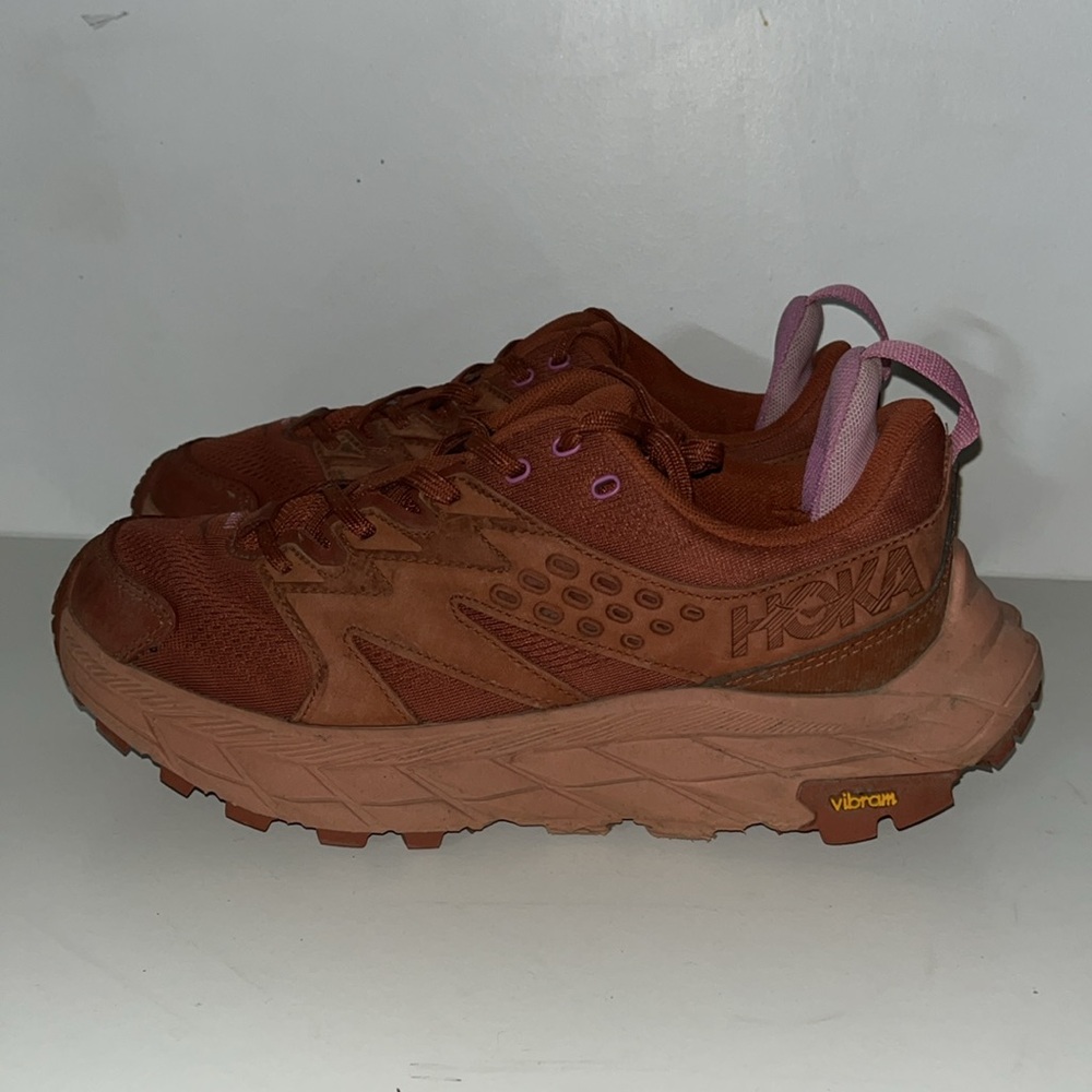 HOKA
WOMEN'S ANACAPA BREEZE LOW RETAIL PRICE 
$169.99 USD - Picture 3 of 8